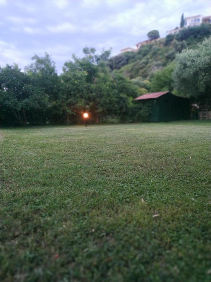 Studios Galanis Άφυτος Εξωτερικό φωτογραφία
